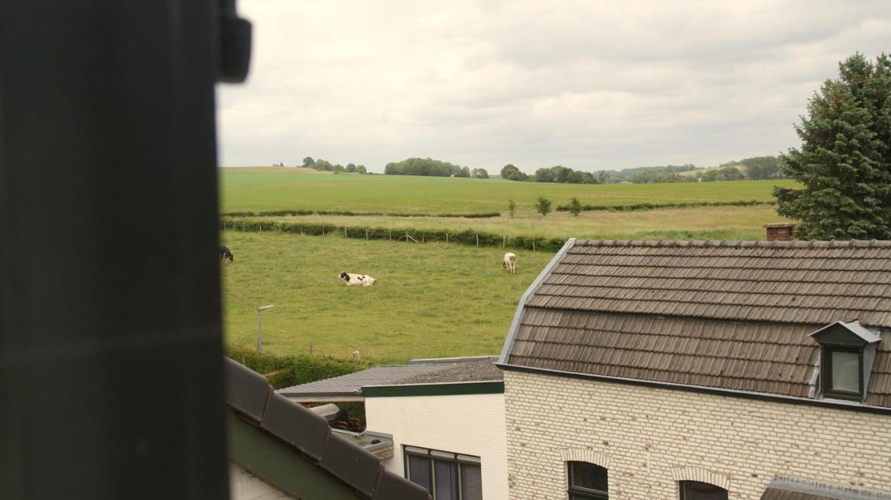 In Den Roden Leeuw Van Limburg Wittem Exteriör bild